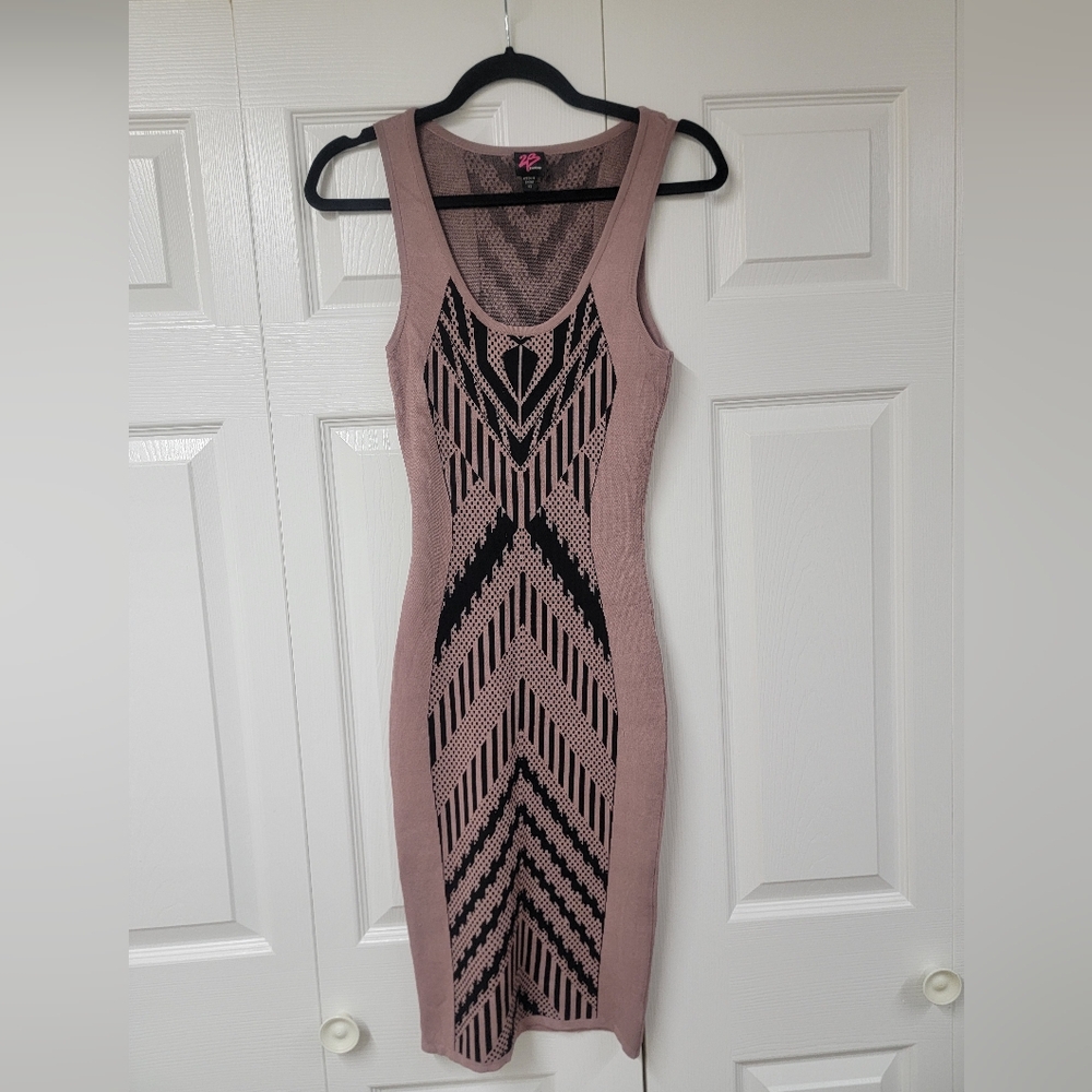 Bebe Y2K Brown and Black Geometric Bodycon Dress